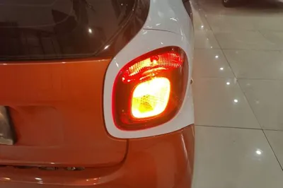 Smart Fortwo 2018, 64000 км, за 61997.48 CNY - фото 9