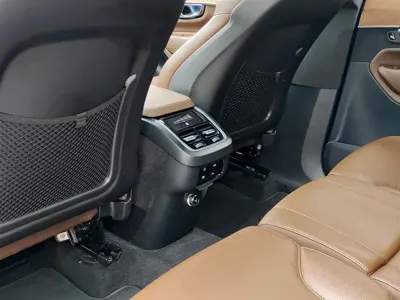 Volvo XC90 2019, 73000 км, за 175600 CNY - фото 9