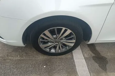 Geely Auto Emgrand 2018, 94900 км, за 33452.81 CNY - фото 10
