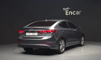 Hyundai Avante 2018, 72191 км, за 8500000 KRW