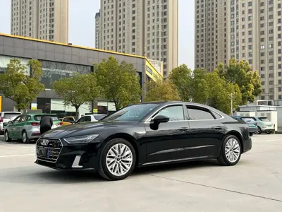 Audi A7L 2024, 62000 км, за 250000 CNY