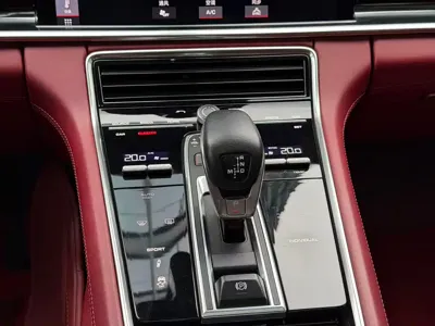 Porsche Panamera 2020, 50000 км, за 488000 CNY - фото 12