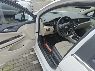 Buick Verano 2019, 93100 км, за 46300 CNY - фото 16