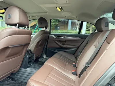 BMW 5 Series 2018, 80000 км, за 75000 CNY - фото 8