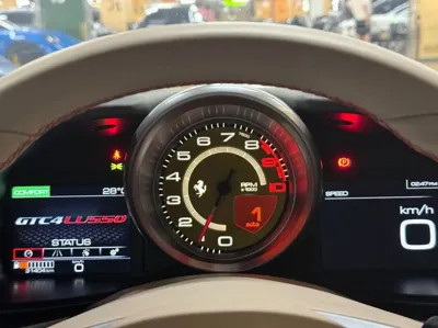 Ferrari GTC4 Lusso 2018, 31400 км, за 190000000 KRW - фото 15