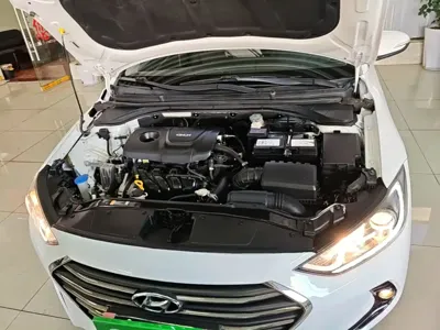 Hyundai Elantra 2017, 118000 км, за 32800 CNY - фото 16