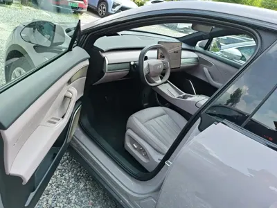 ONVO ONVO L60 2025, 7000 км, за 158000 CNY