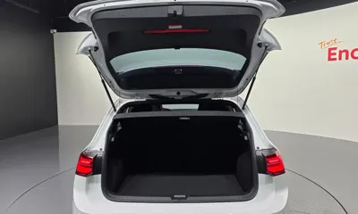 Volkswagen Golf 2024, 9897 км, за 55550000 KRW - фото 34