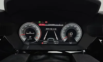 Audi A3 2025, 8683 км, за 36800000 KRW - фото 8