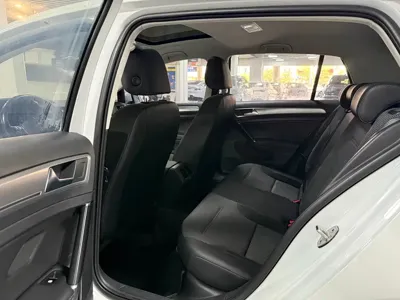 Volkswagen Golf 2018, 83000 км, за 43800 CNY - фото 7