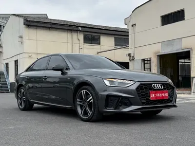 Audi A4L 2023, 75000 км, за 103000 CNY