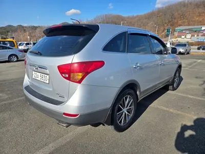 Hyundai Veracruz 2008, 301158 км, за 4800000 KRW