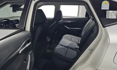 Kia Seltos 2025, 6363 км, за 23200000 KRW - фото 11