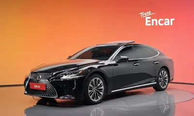 Lexus LS · 2018 год