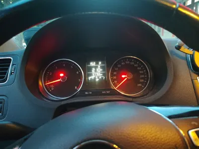 Volkswagen Polo 2016, 57699 км, за 34574.77 CNY - фото 12