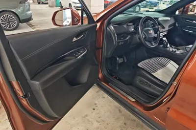 Cadillac XT4 2018, 90800 км, за 82024.3 CNY - фото 23