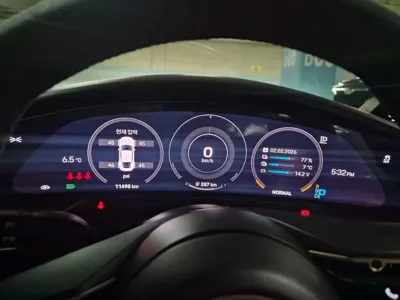 Porsche Taycan 2024, 12000 км, за 177000000 KRW - фото 8