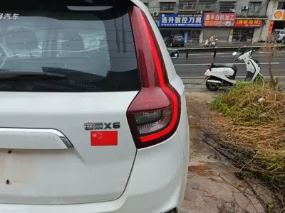 Geely Vision X6 2018, 60100 км, за 21500 CNY - фото 8