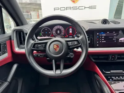 Porsche Cayenne 2024, 61000 км, за 638000 CNY - фото 19