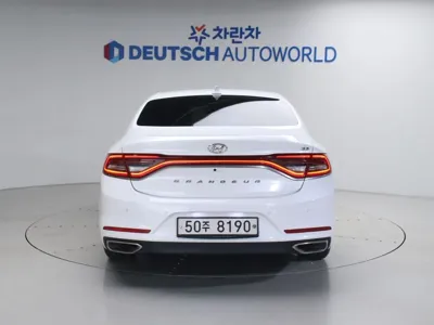 Hyundai Grandeur 2018, 121290 км, за 13900000 KRW