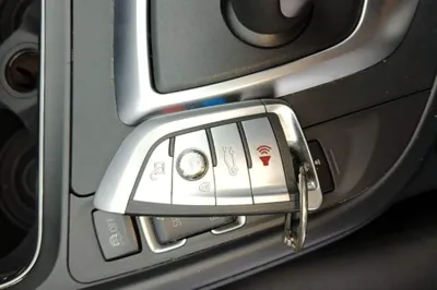 BMW 3 Series 2017, 98000 км, за 63289 CNY - фото 23