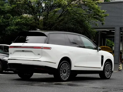 Nio ES8 2026, 10000 км, за 258800 CNY