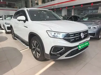 Volkswagen Tayron 2024, 31300 км, за 110900 CNY