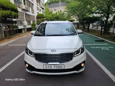 Kia Canival · 2015 год