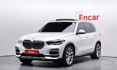 BMW X5 · 2021 год