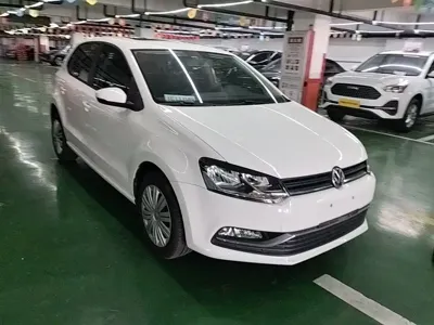 Volkswagen Polo 2018, 34100 км, за 39100 CNY