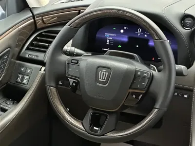 Toyota Vellfire 2025, 3000 км, за 848000 CNY - фото 11