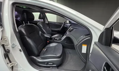 Hyundai Sonata 2012, 93560 км, за 6990000 KRW - фото 10
