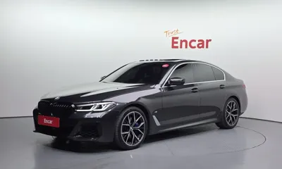 BMW 5-Series · 2022 год