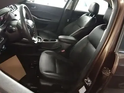 Ford Escort 2015, 70100 км, за 18100 CNY - фото 15