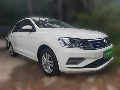 Volkswagen Jetta 2017, 43400 км, за 37395.63 CNY