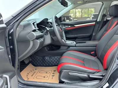 Honda Civic 2018, 78000 км, за 55800 CNY