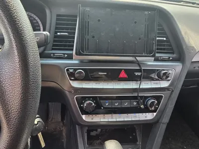 Hyundai Sonata 2019, 283000 км, за 2700000 KRW - фото 11