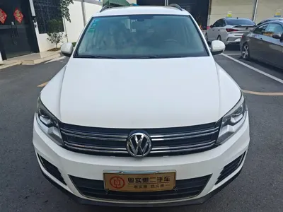 Volkswagen Tiguan 2015, 128000 км, за 27799 CNY