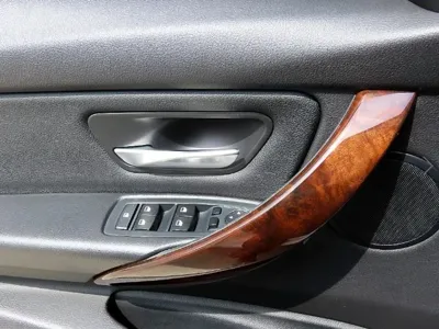 BMW 3-Series 2015, 183560 км, за 8650000 KRW - фото 12