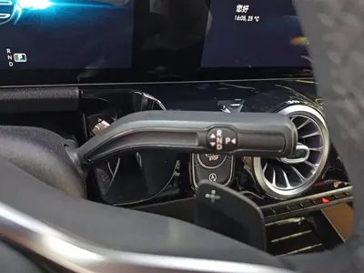 Mercedes-Benz GLA 2021, 80100 км, за 103800 CNY - фото 16