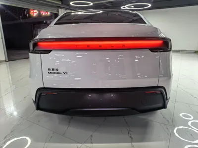 Tesla Model Y 2026, 100 км, за 284794.13 CNY - фото 8