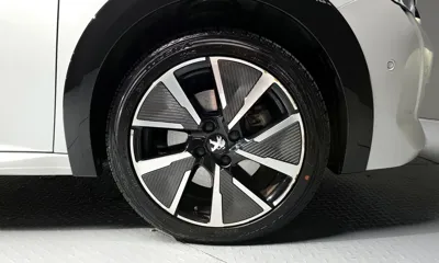 Peugeot 208 2021, 19927 км, за 22600000 KRW - фото 21