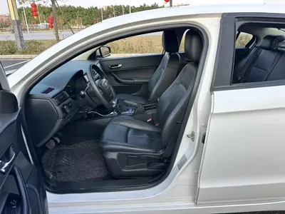 Qoros Qoros 3 2018, 80000 км, за 19800 CNY - фото 23