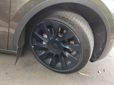 Tesla Model Y 2022, 130300 км, за 149514.54 CNY - фото 6