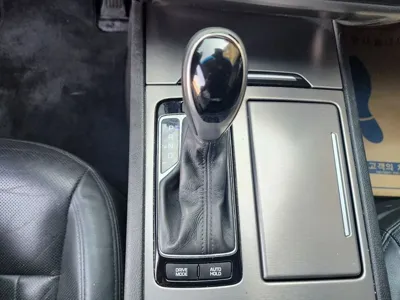 Hyundai Genesis 2016, 199795 км, за 7900000 KRW - фото 9