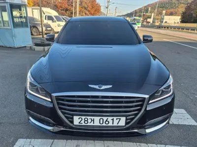 Hyundai Genesis 2016, 161000 км, за 10000000 KRW - фото 3