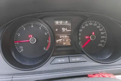 Volkswagen Lavida 2017, 64500 км, за 38455.02 CNY - фото 22