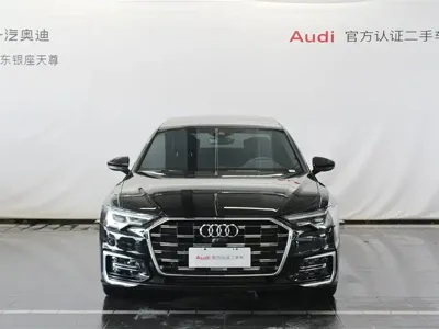 Audi A6L 2025, 9200 км, за 275000 CNY
