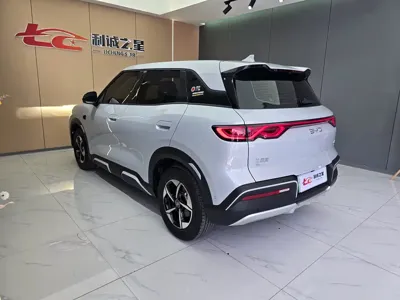 BYD Yuan Up 2025, 8000 км, за 89000 CNY - фото 6
