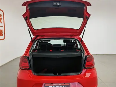 Volkswagen Polo 2015, 121700 км, за 11500 CNY - фото 16